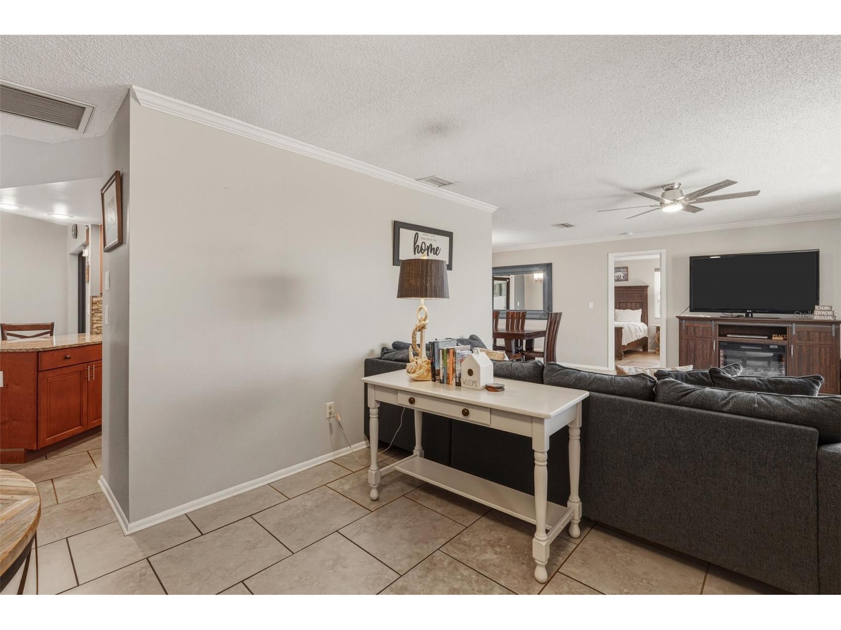 200 Belaire Court Punta Gorda FL 33950 C7525673 image7