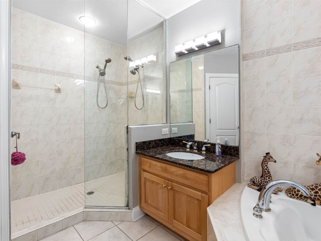 200 Brightwater Drive #10 Clearwater Beach FL 33767 - INTRACOASTAL WATERWAY TB8366618 image25