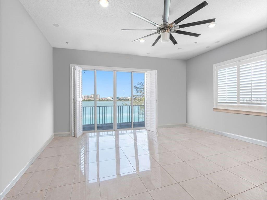200 Brightwater Drive #10 Clearwater Beach FL 33767 - INTRACOASTAL WATERWAY TB8366618 image3