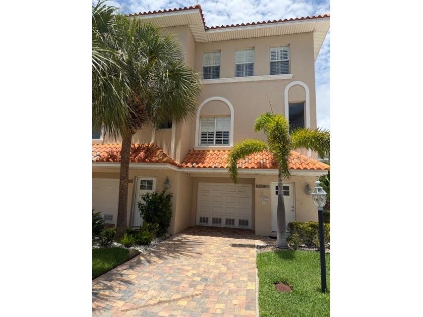 200 Brightwater Drive #10 Clearwater Beach FL 33767 TB8514148 image1
