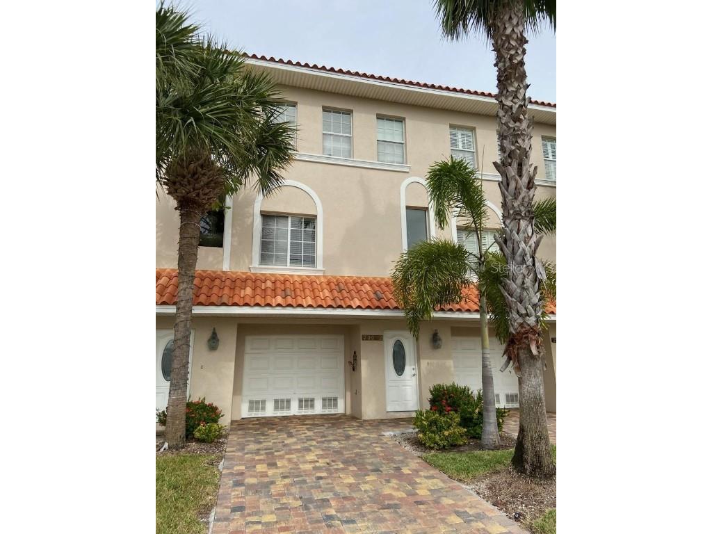 200 Brightwater Drive #2 Clearwater FL 33767 U8214091 image1
