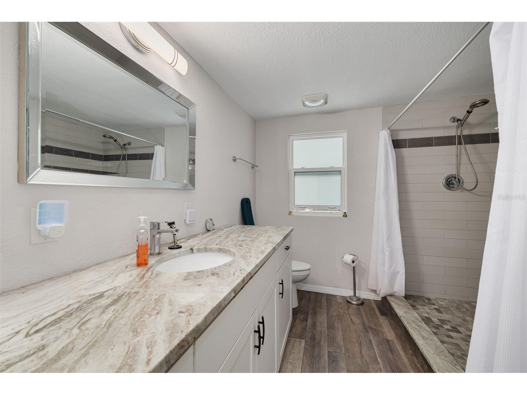 200 Broadway Dunedin FL 34698 TB8486268 image21