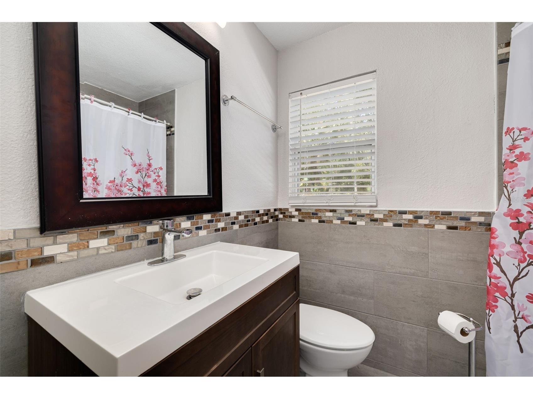 200 Broadway Dunedin FL 34698 TB8486268 image24