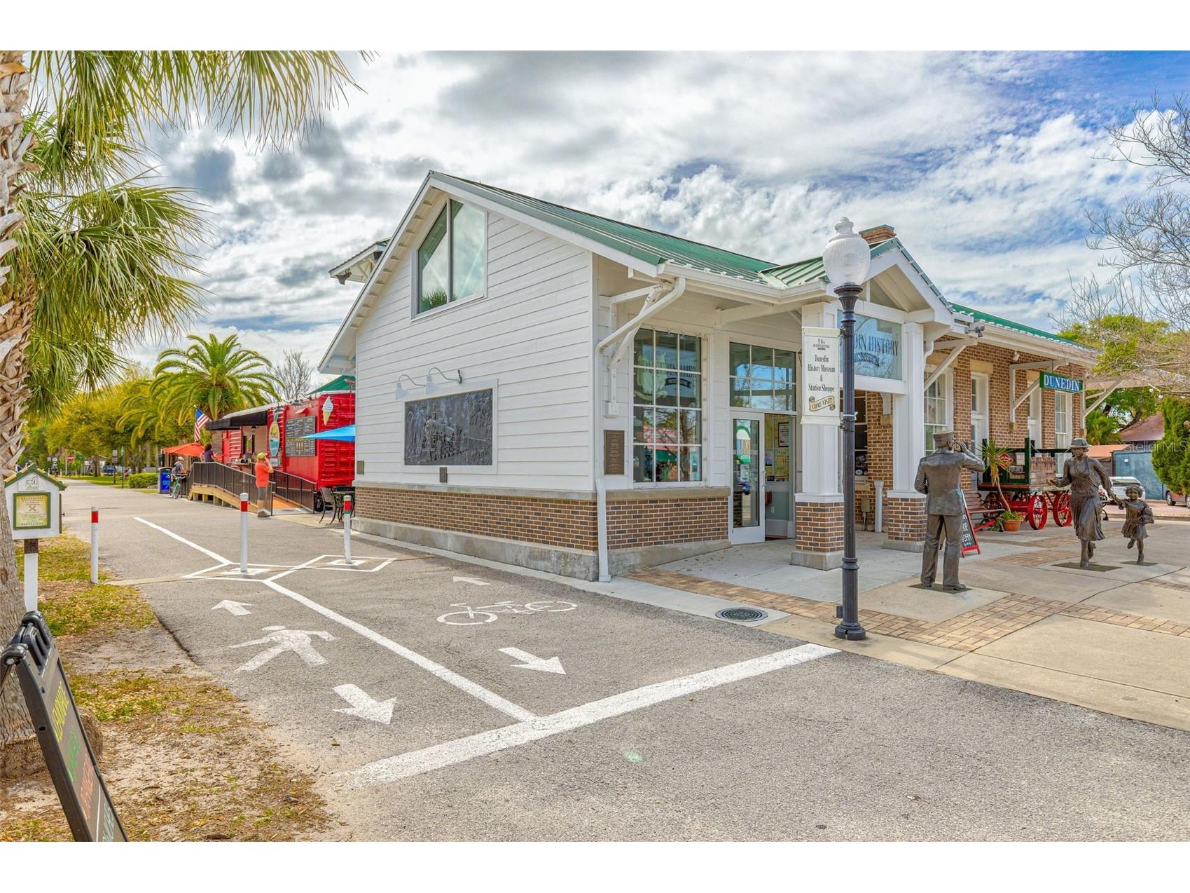 200 Broadway Dunedin FL 34698 TB8486268 image42