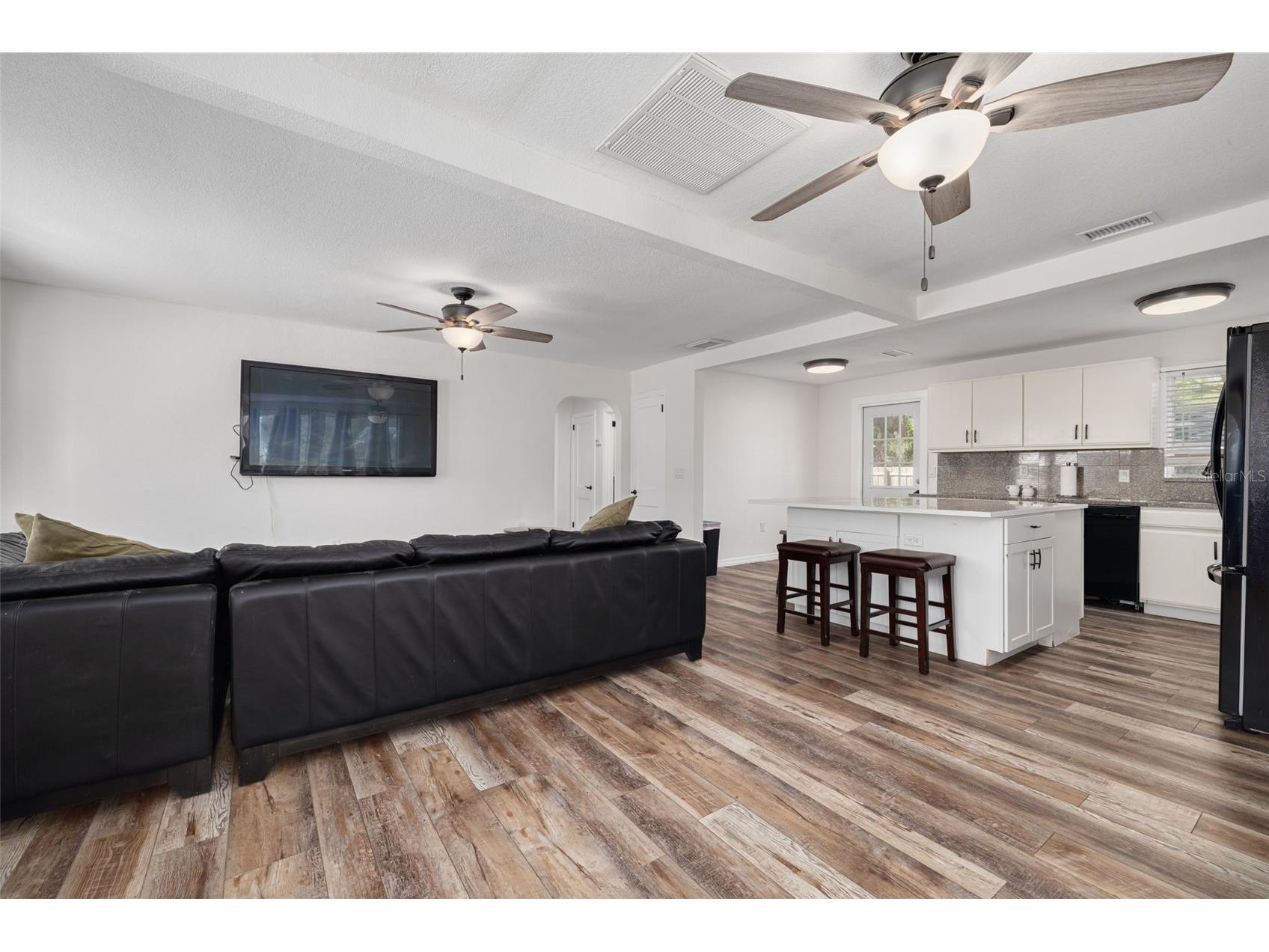 200 Broadway Dunedin FL 34698 TB8486268 image8