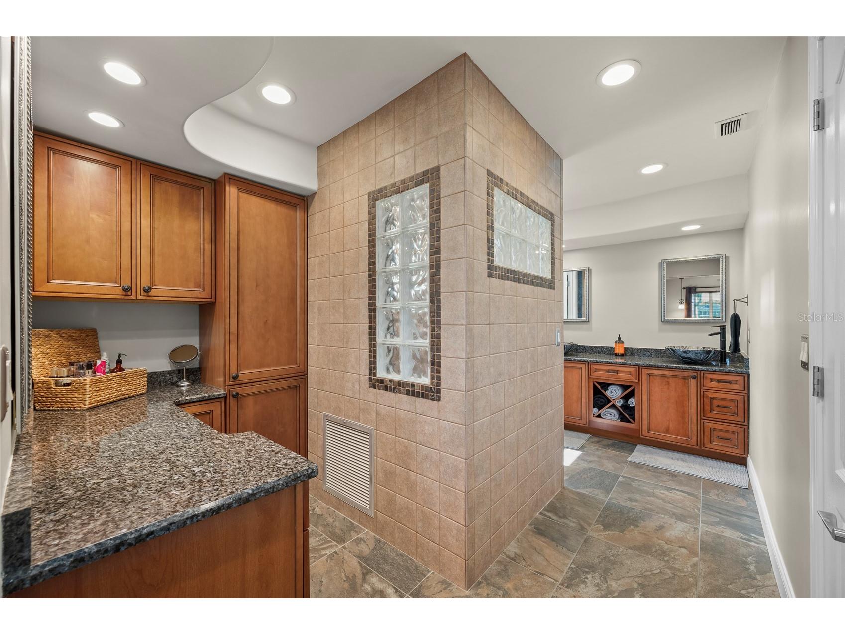 200 Capri Isles Court Punta Gorda FL 33950 - SWORDFISH STRAIT C7519481 image37