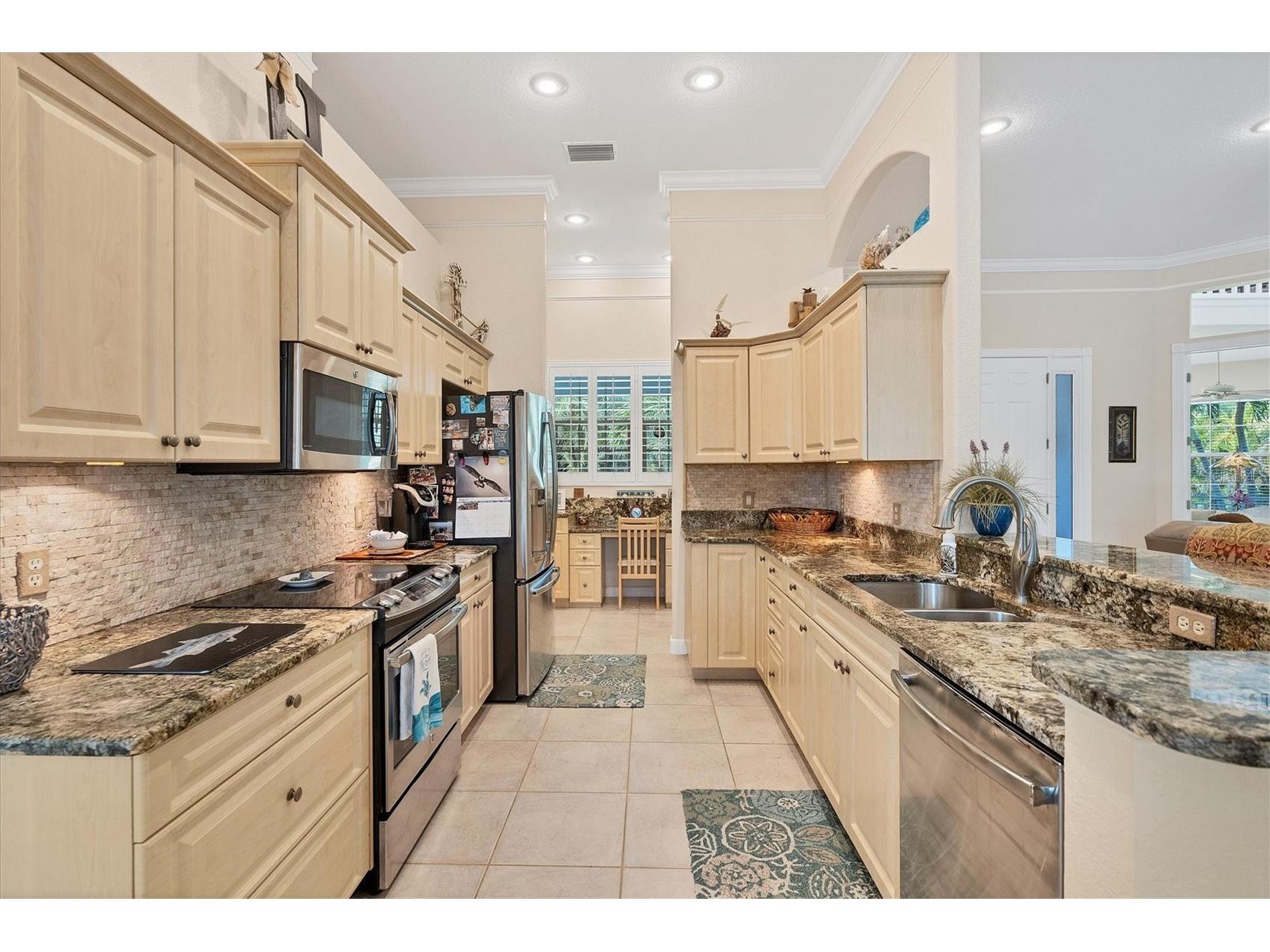 200 Capstan Drive Placida FL 33946 D6137688 image9