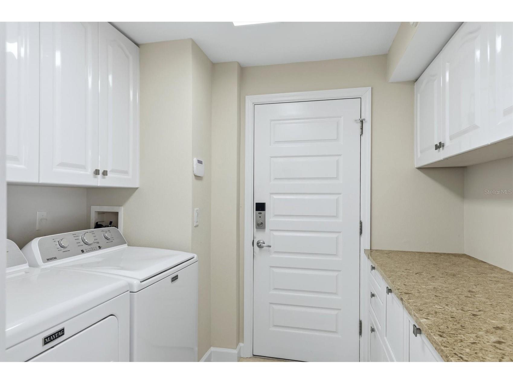 200 Cocoanut Avenue #5 Sarasota FL 34236 A4694848 image30
