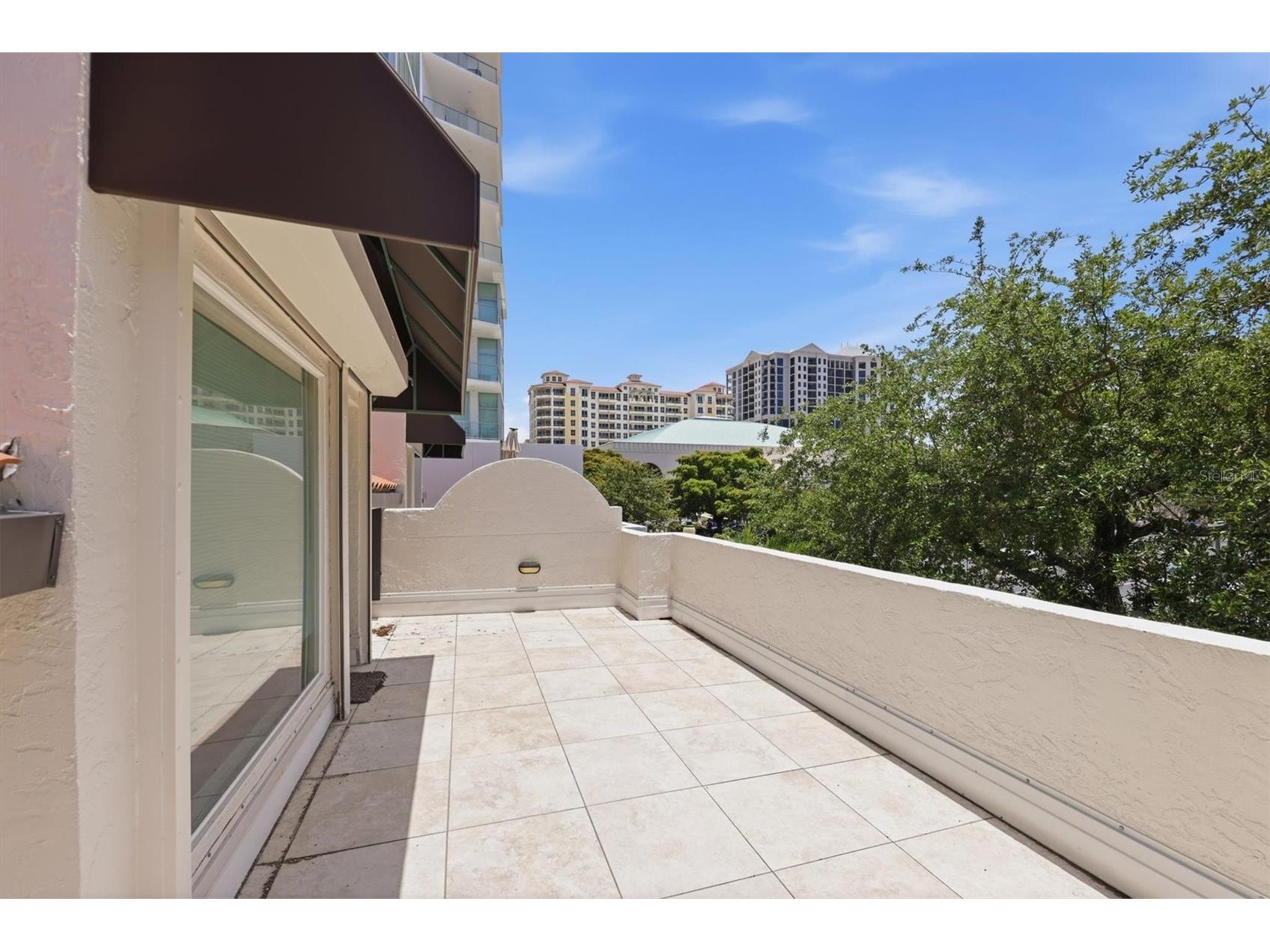 200 Cocoanut Avenue #5 Sarasota FL 34236 A4694848 image32