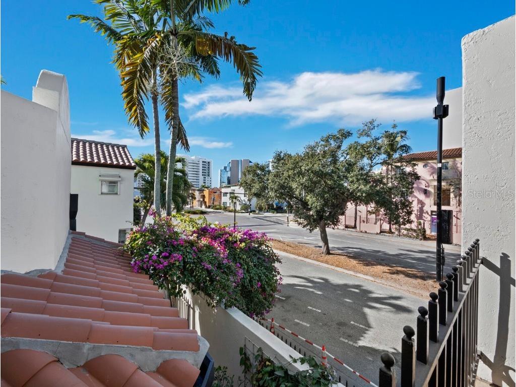 200 Cocoanut Avenue #7 Sarasota FL 34236 A4676689 image36