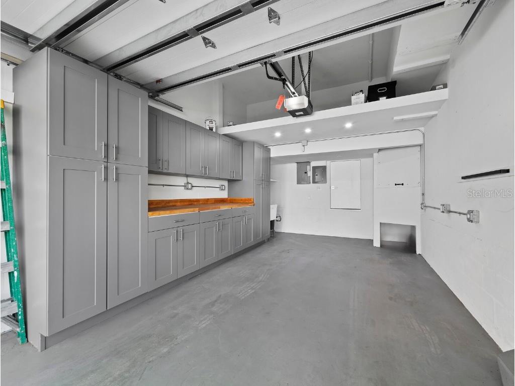 200 Cocoanut Avenue #7 Sarasota FL 34236 A4676689 image52