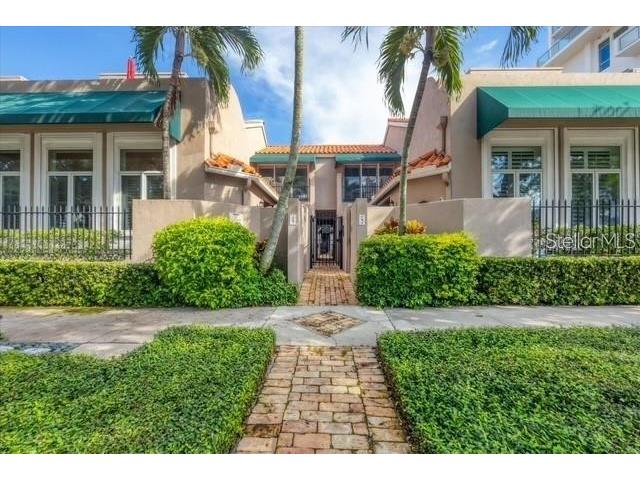 200 Cocoanut Avenue #7 Sarasota FL 34236 A4700963 image1
