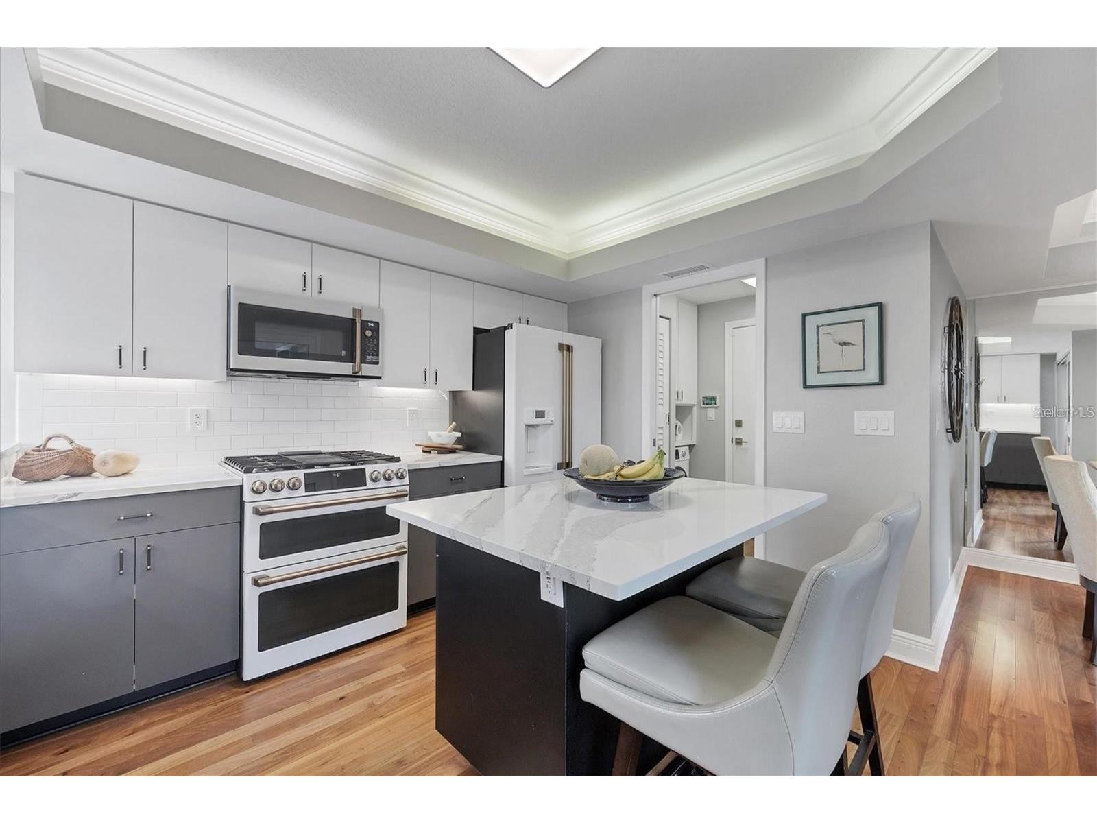 200 Cocoanut Avenue #7 Sarasota FL 34236 A4700963 image15