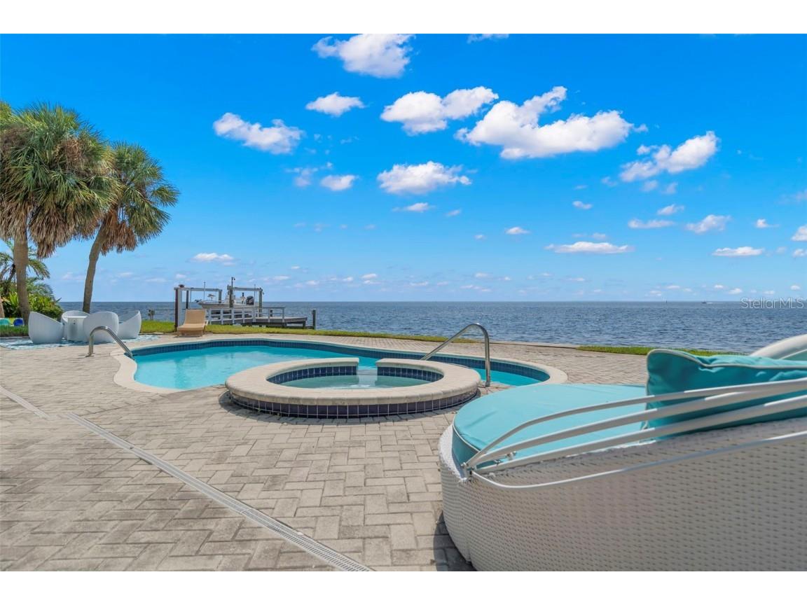 200 Colony Point Road S Saint Petersburg FL 33705 O6234302 image16