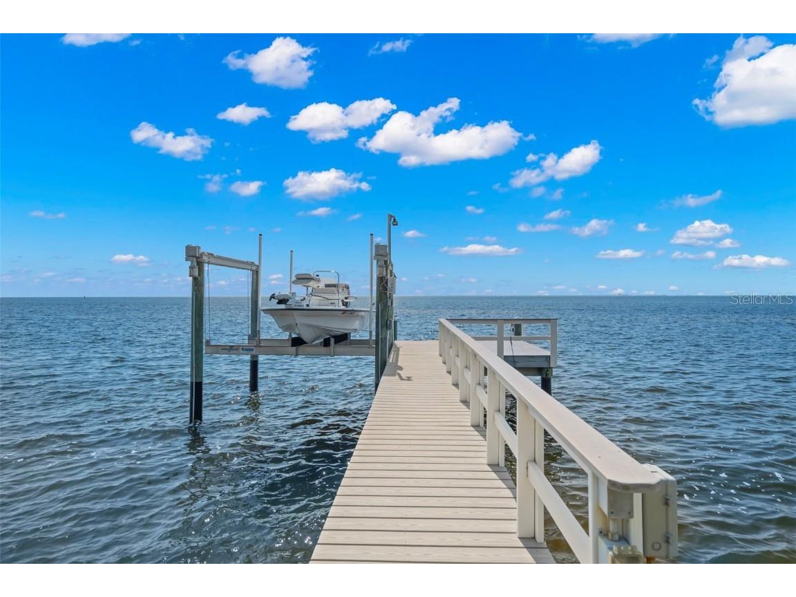 200 Colony Point Road S Saint Petersburg FL 33705 O6234302 image19