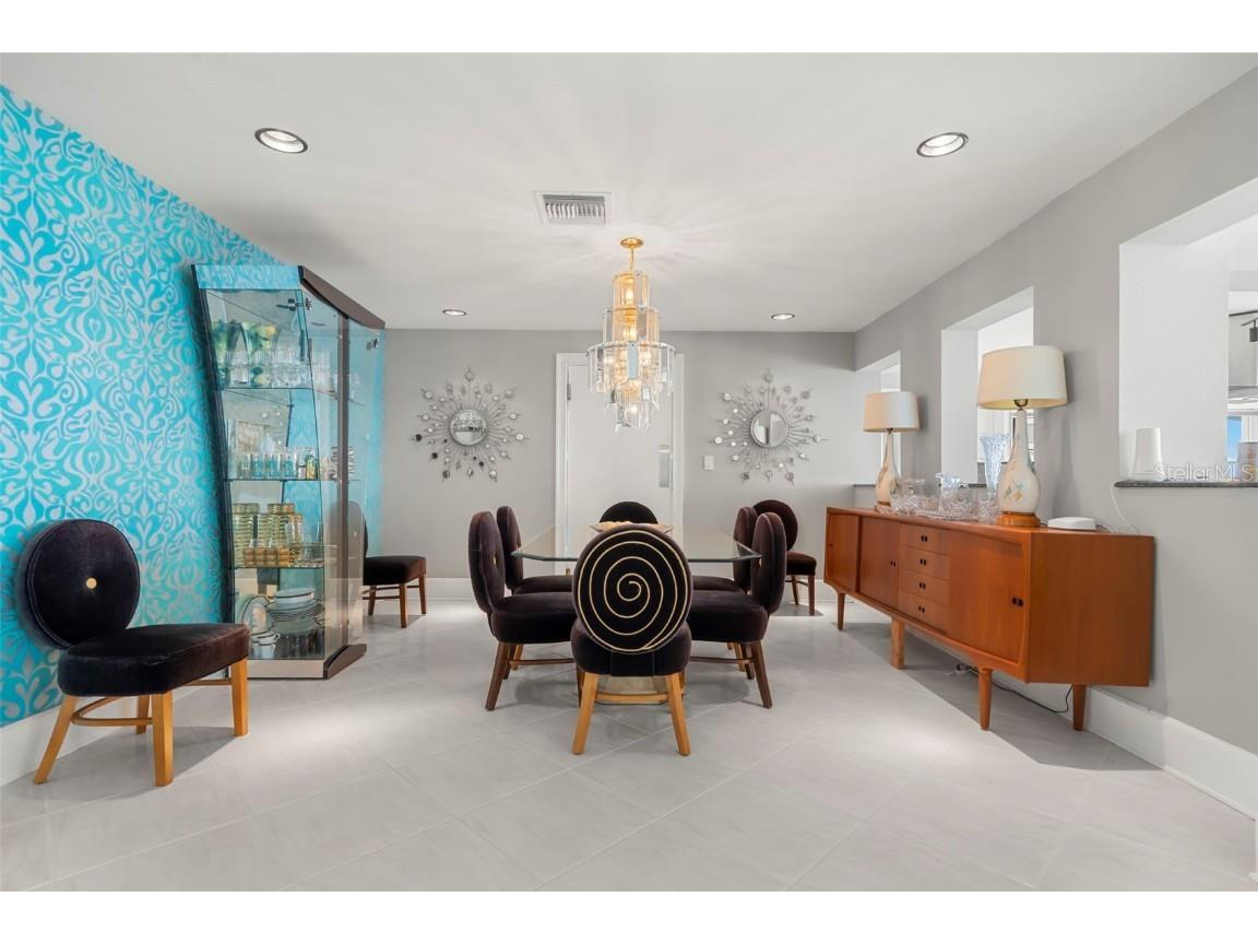 200 Colony Point Road S Saint Petersburg FL 33705 O6234302 image30