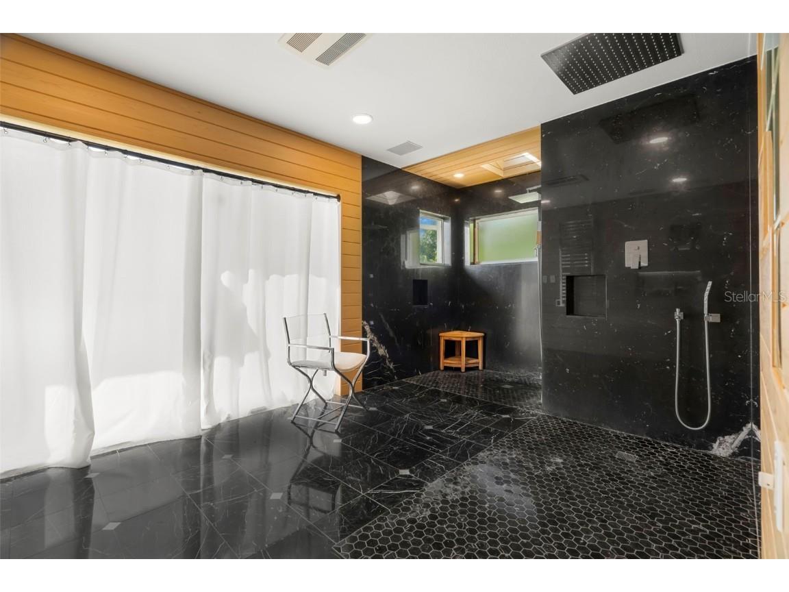 200 Colony Point Road S Saint Petersburg FL 33705 O6234302 image33