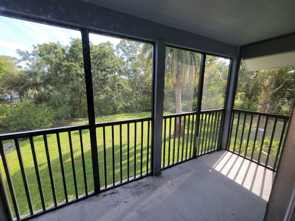 200 Country Club Dr #1302 Largo FL 33771 TB8443656 image18