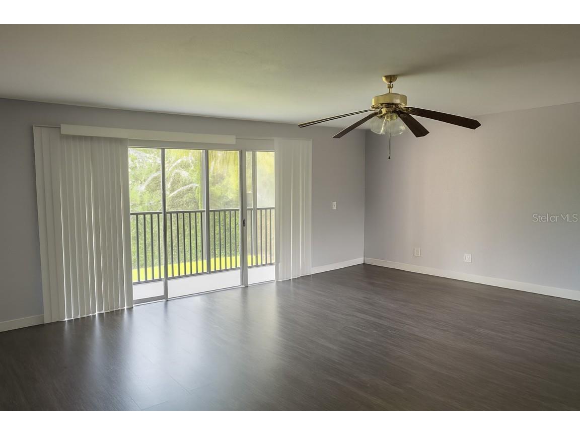 200 Country Club Dr #1302 Largo FL 33771 TB8443656 image5