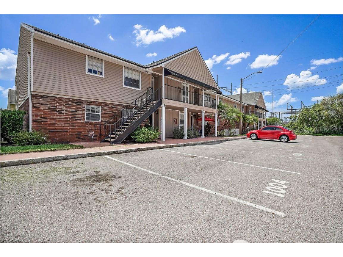 200 Country Club Drive #1001 Largo FL 33771 TB8428311 image1