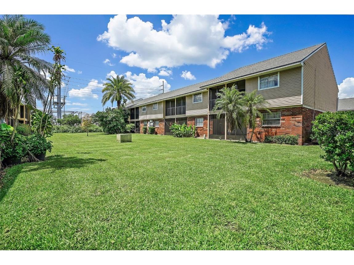 200 Country Club Drive #1001 Largo FL 33771 TB8428311 image2