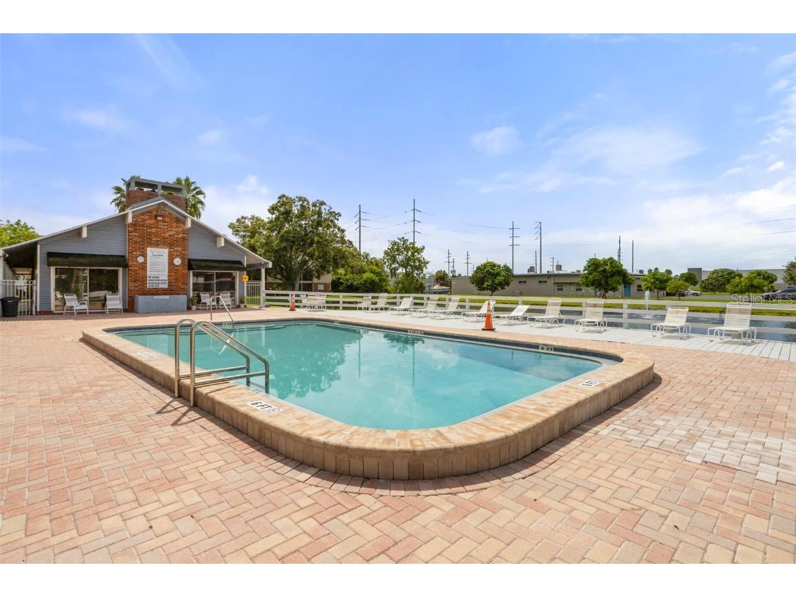 200 Country Club Drive #108 Largo FL 33771 TB8430943 image33