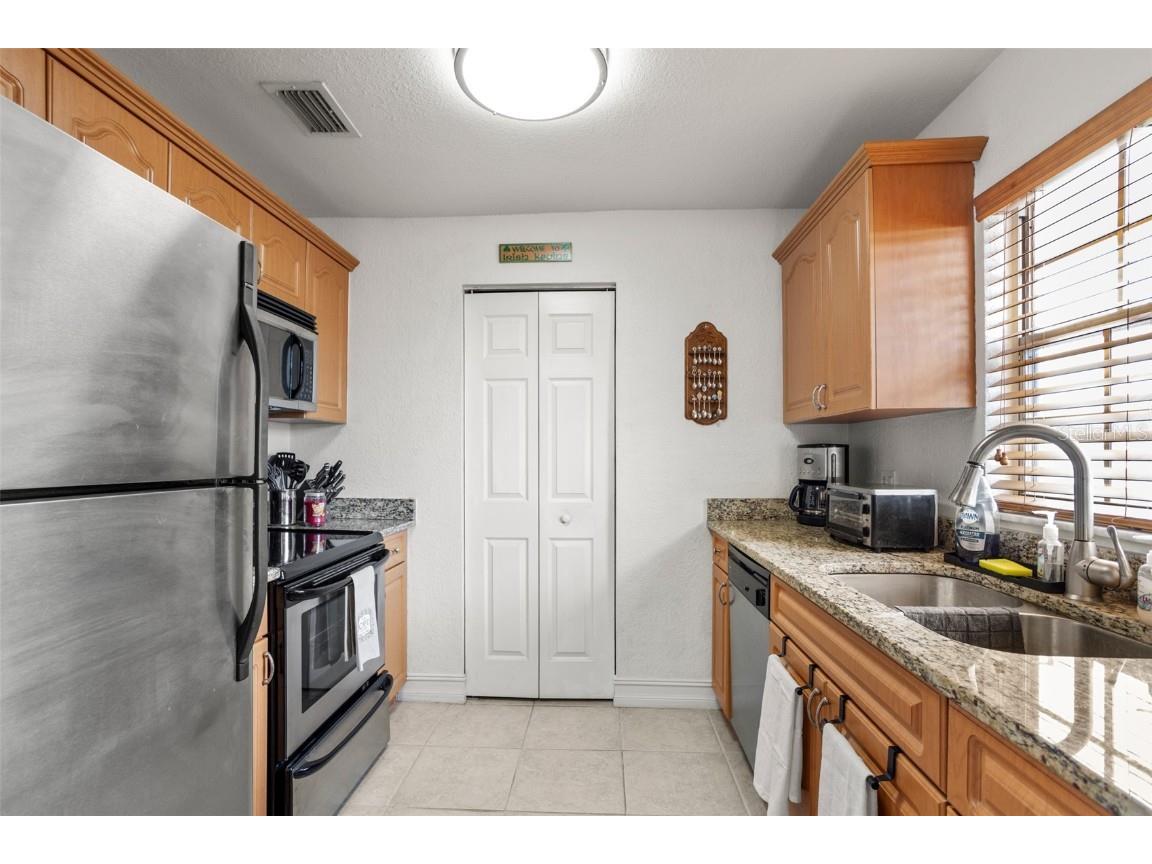 200 Country Club Drive #108 Largo FL 33771 TB8430943 image9