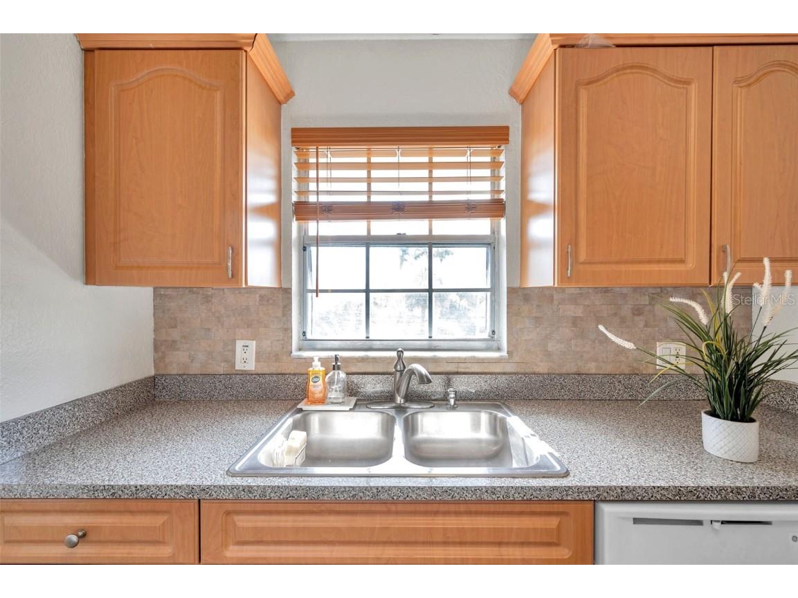 200 Country Club Drive #1106 Largo FL 33771 TB8409717 image9