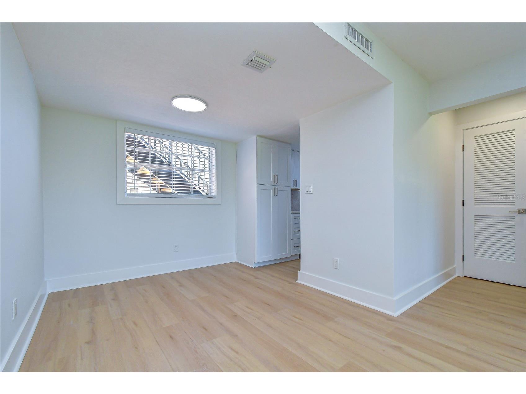 200 Country Club Drive #1505 Largo FL 33771 TB8504962 image14