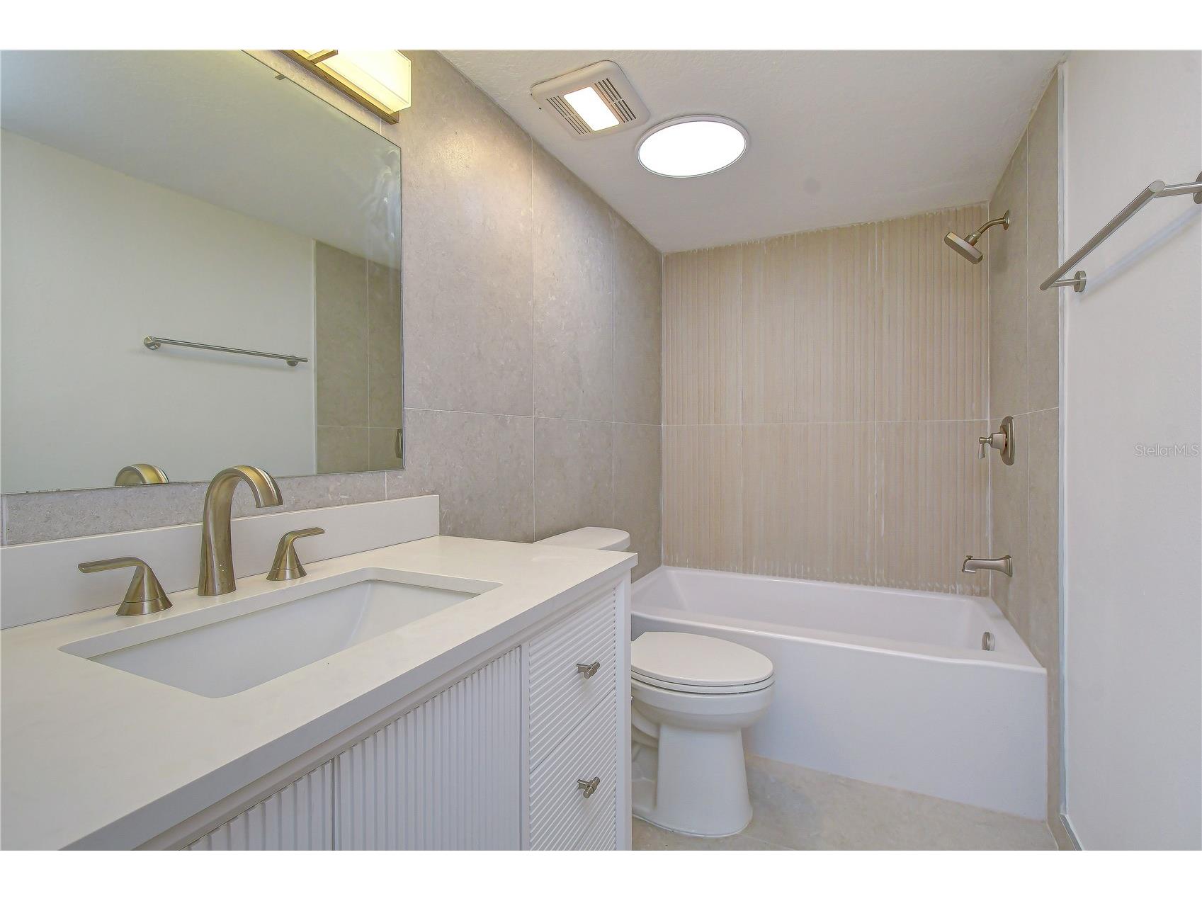 200 Country Club Drive #1505 Largo FL 33771 TB8504962 image41