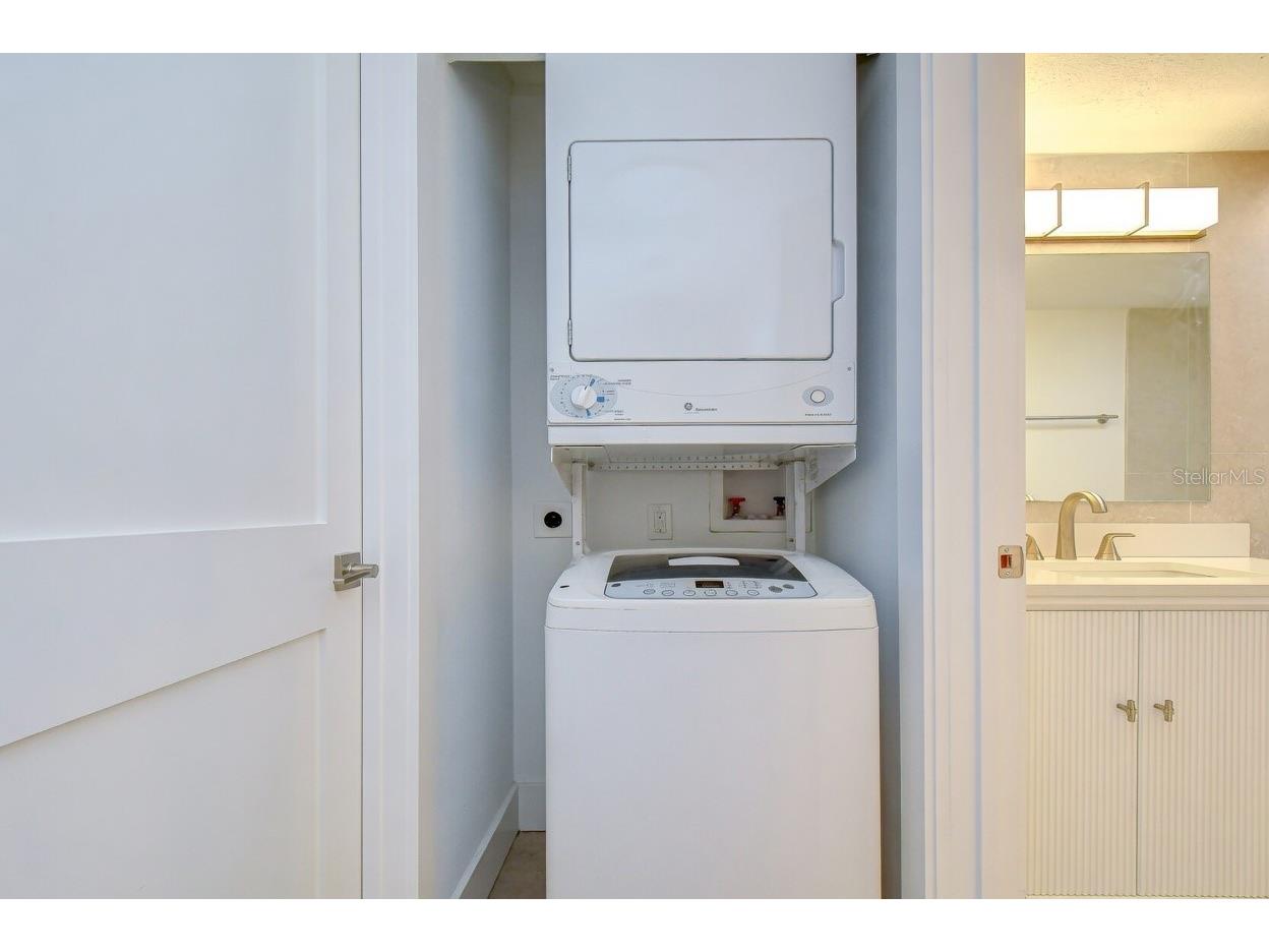 200 Country Club Drive #1505 Largo FL 33771 TB8504962 image42
