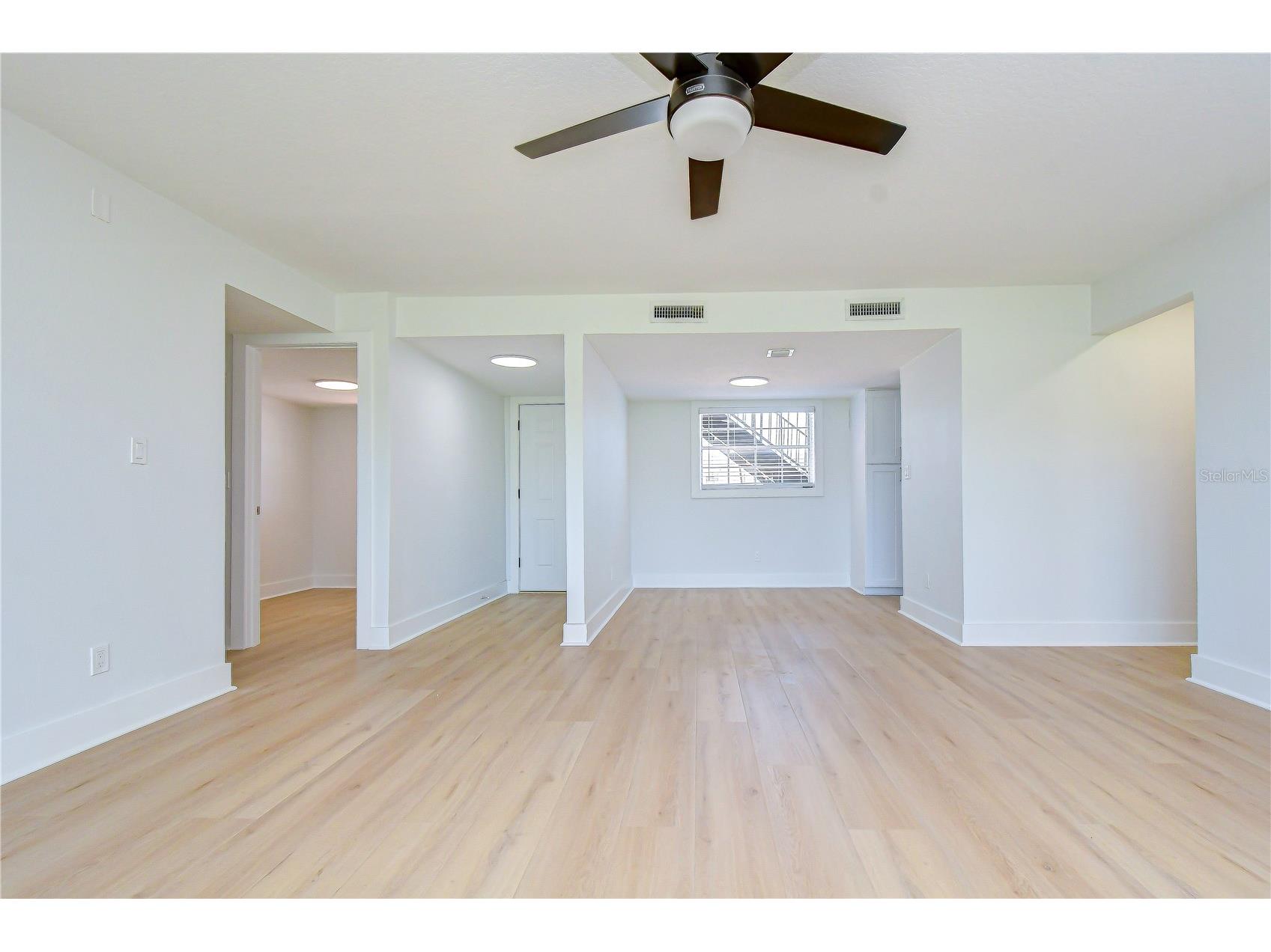 200 Country Club Drive #1505 Largo FL 33771 TB8504962 image7