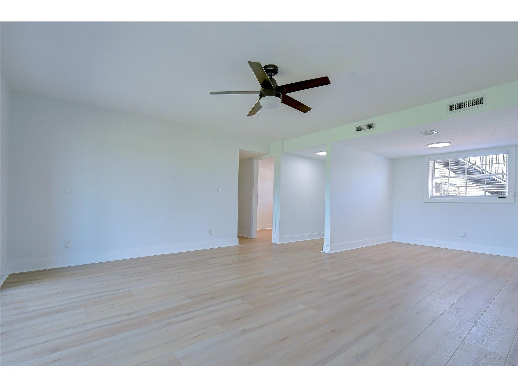 200 Country Club Drive #1505 Largo FL 33771 TB8504962 image8