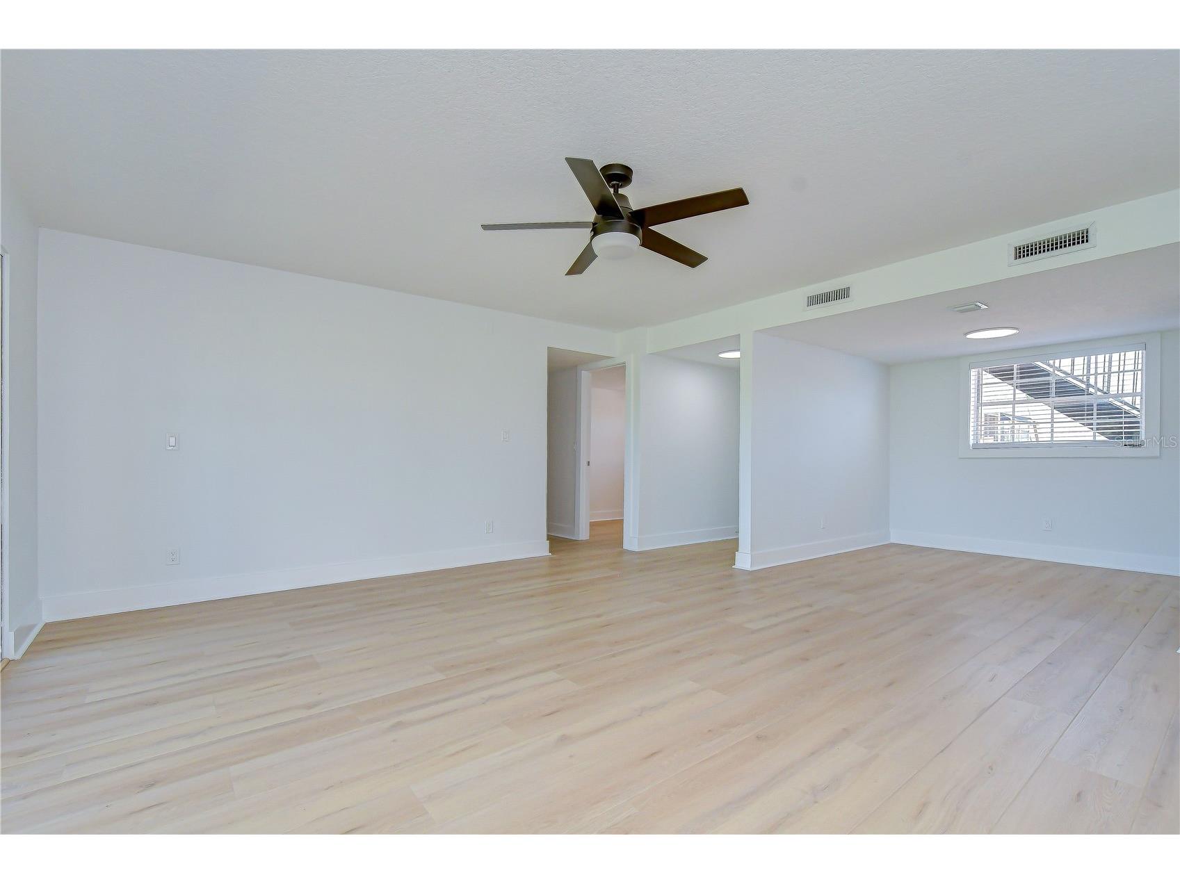 200 Country Club Drive #1505 Largo FL 33771 TB8504962 image9