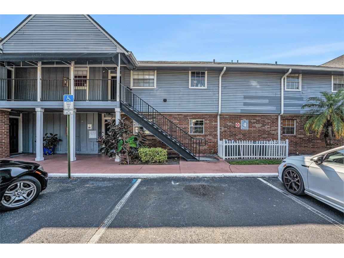 200 Country Club Drive #403 Largo FL 33771 TB8382690 image1