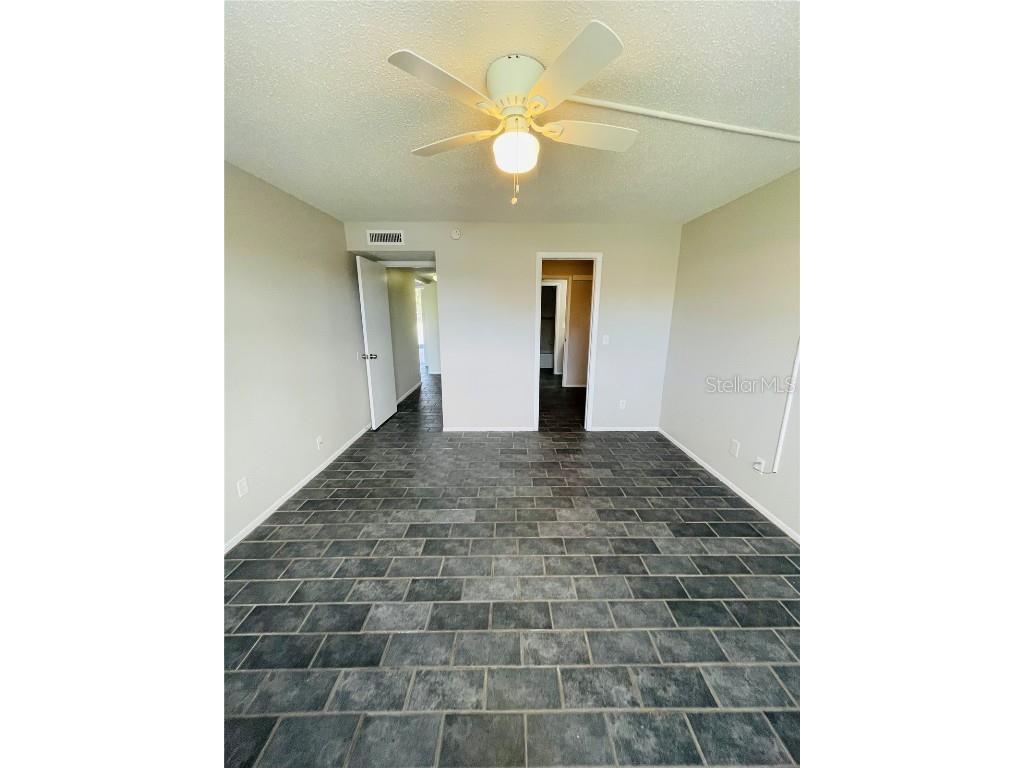 200 Country Club Drive #407 Largo FL 33771 TB8348063 image16