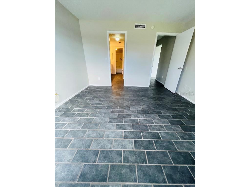 200 Country Club Drive #407 Largo FL 33771 TB8428136 image24