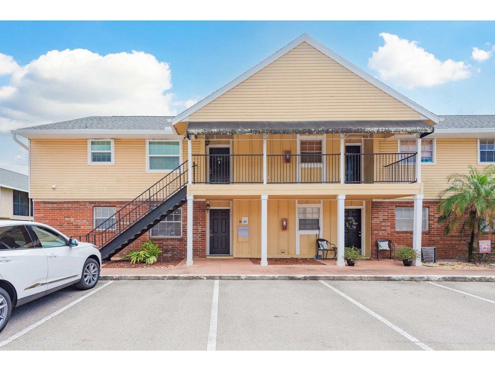 200 Country Club Drive #701 Largo FL 33771 TB8485407 image1