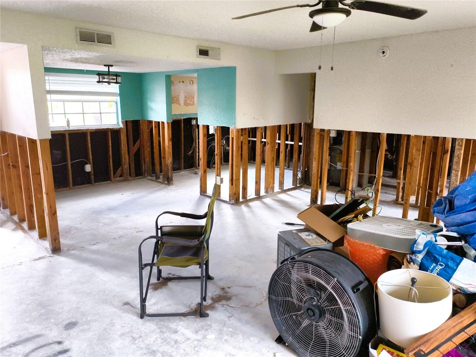 200 Country Club Drive #805 Largo FL 33771 TB8436845 image3