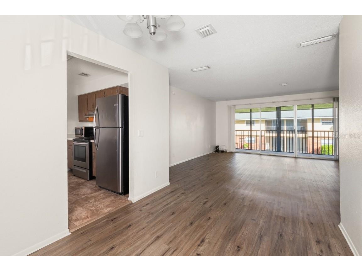 200 Country Club Drive #906 Largo FL 33771 TB8381884 image11