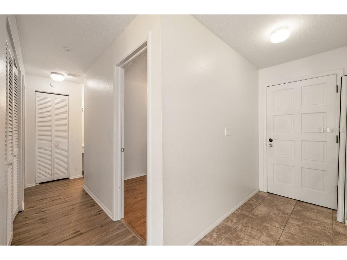 200 Country Club Drive #906 Largo FL 33771 TB8381884 image17