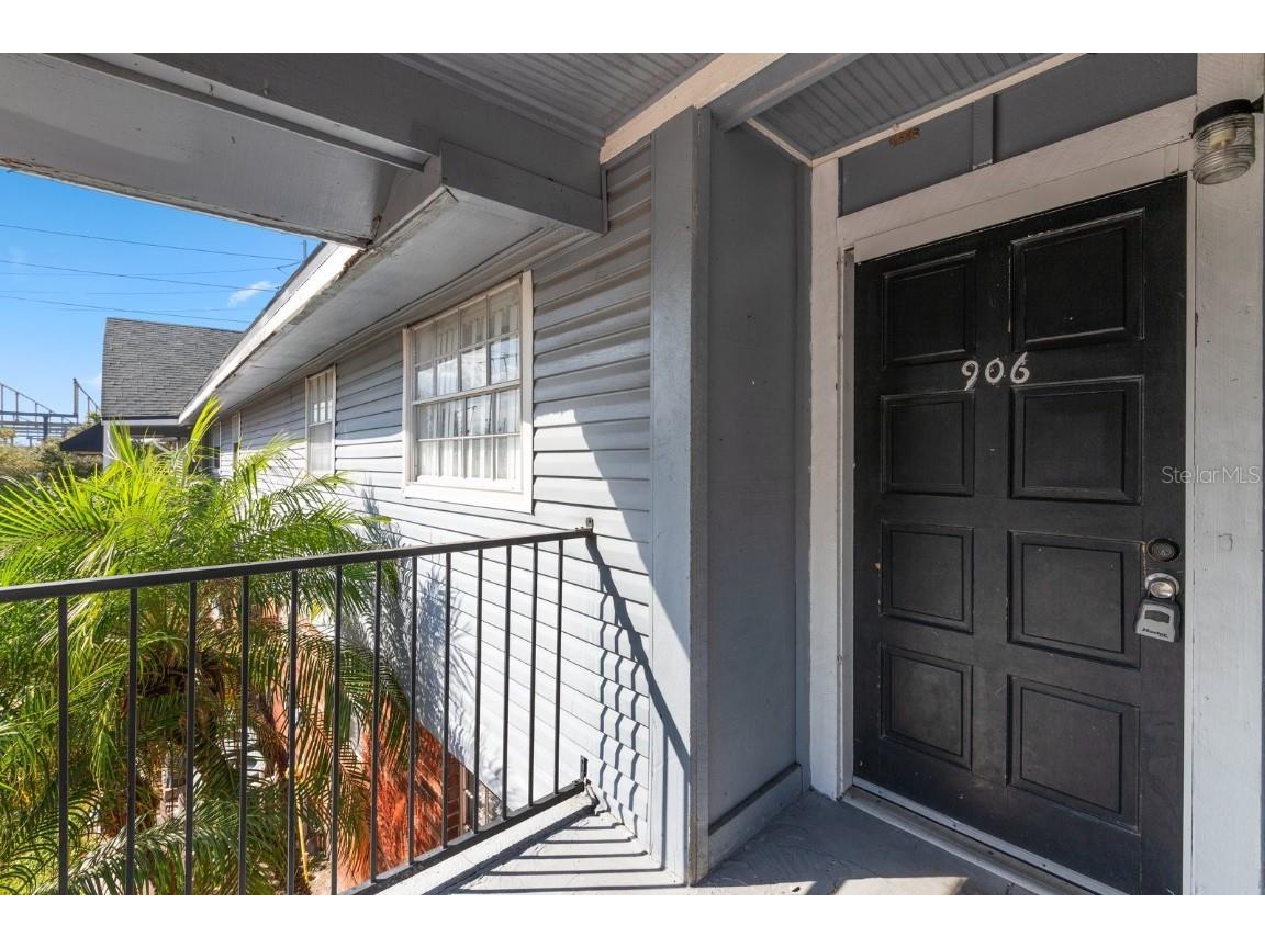 200 Country Club Drive #906 Largo FL 33771 TB8381884 image3