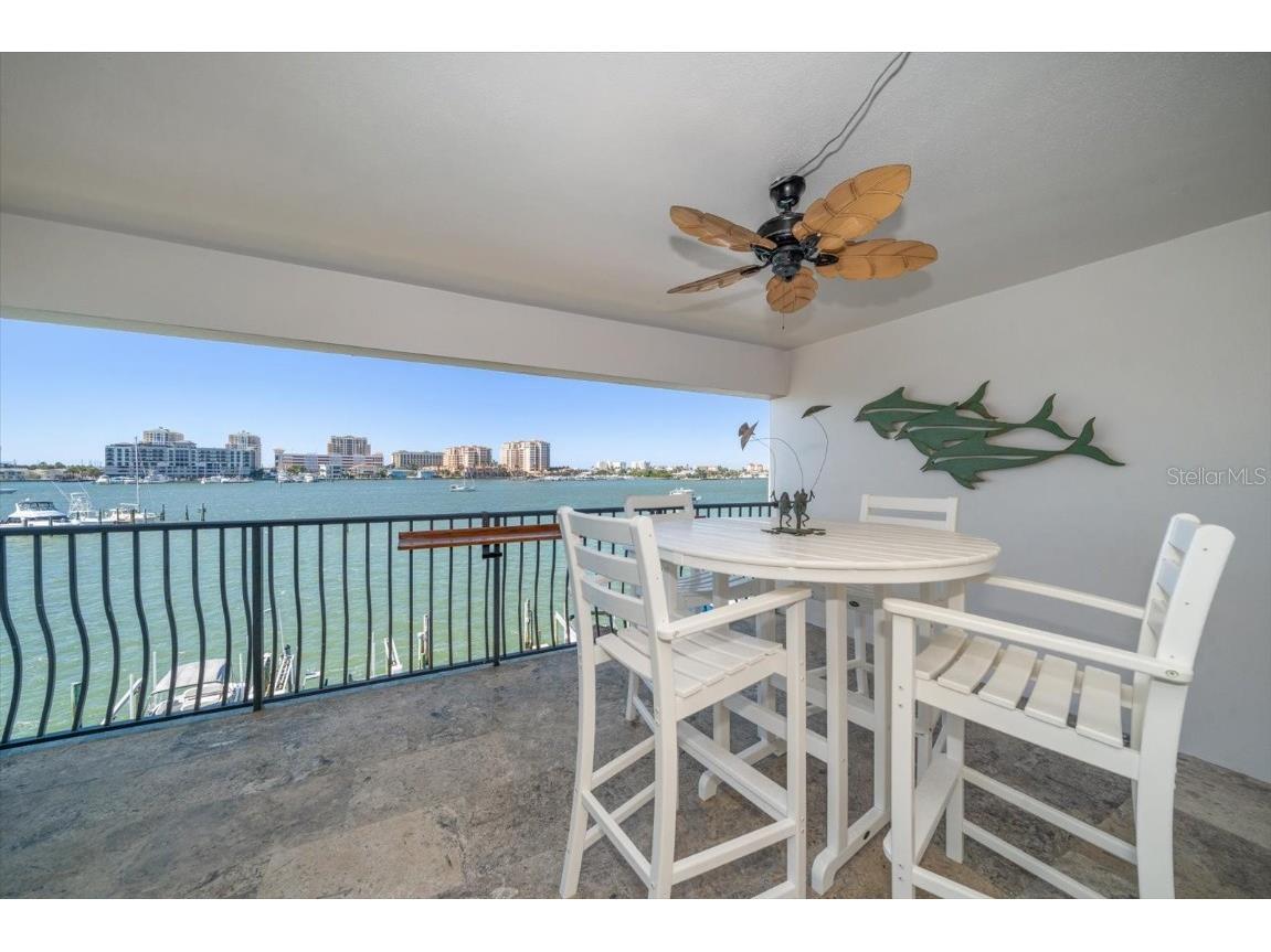 200 Dolphin Point #301 Clearwater Beach FL 33767 - MANDALAY CHANNEL TB8445753 image14