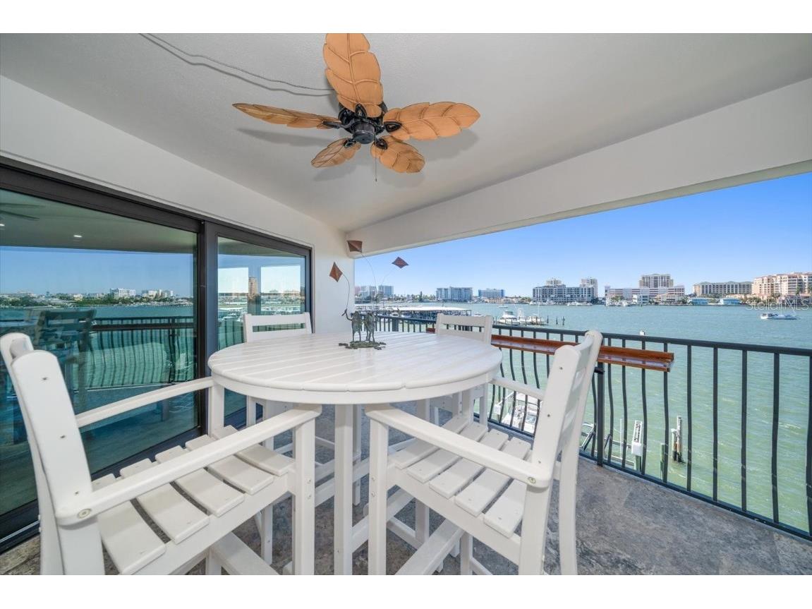 200 Dolphin Point #301 Clearwater Beach FL 33767 - MANDALAY CHANNEL TB8445753 image16