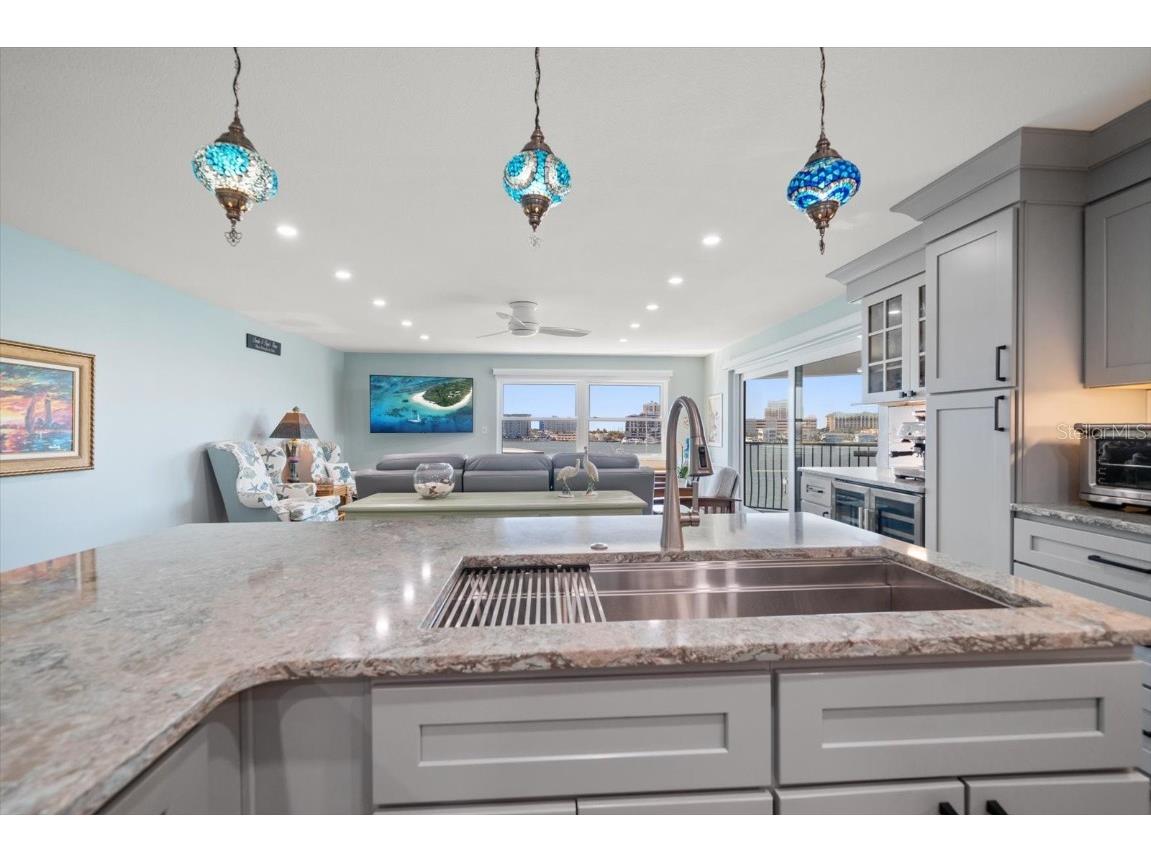 200 Dolphin Point #301 Clearwater Beach FL 33767 - MANDALAY CHANNEL TB8445753 image18