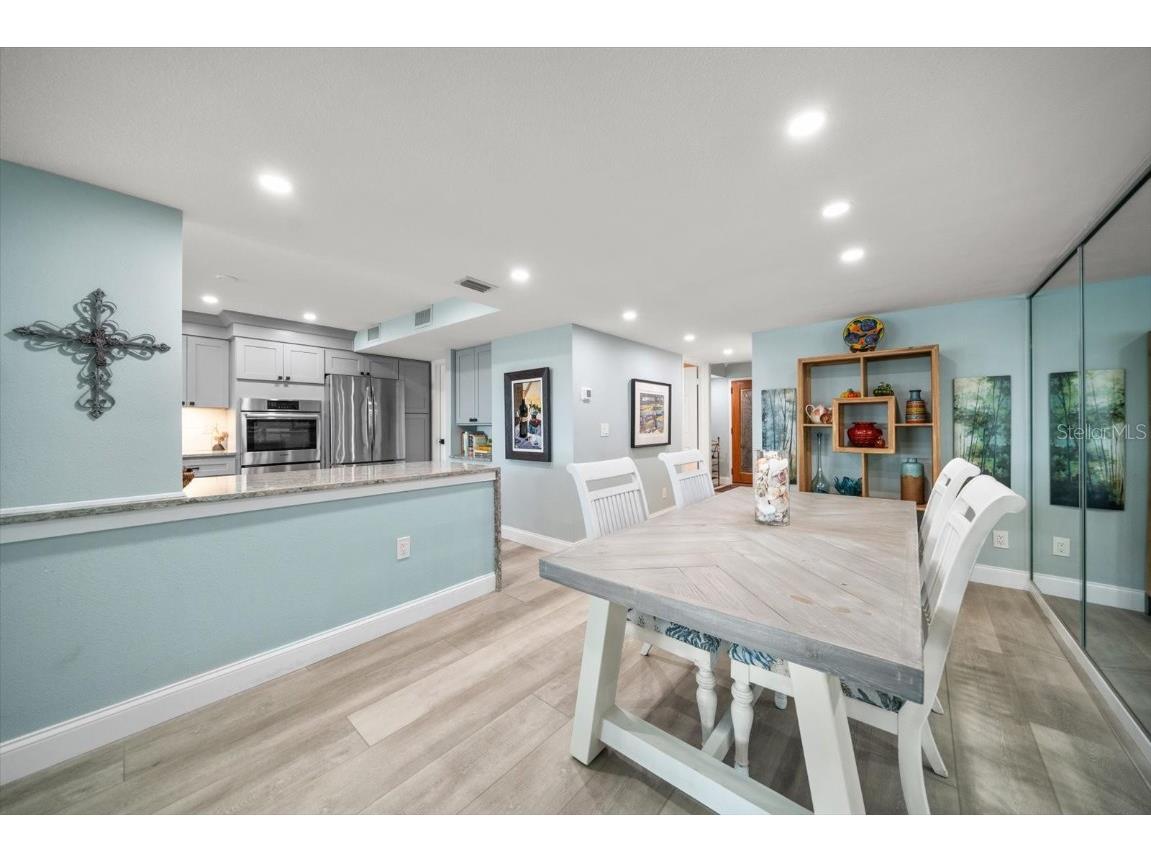 200 Dolphin Point #301 Clearwater Beach FL 33767 - MANDALAY CHANNEL TB8445753 image22