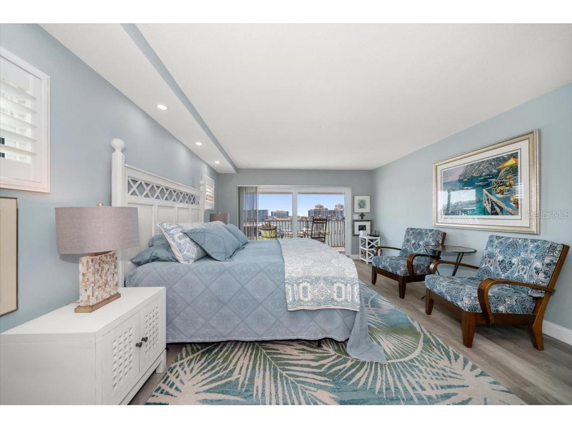 200 Dolphin Point #301 Clearwater Beach FL 33767 - MANDALAY CHANNEL TB8445753 image25