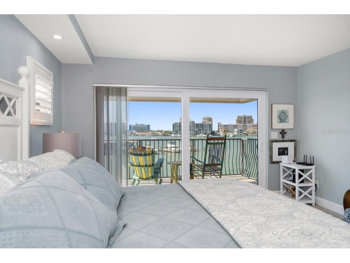 200 Dolphin Point #301 Clearwater Beach FL 33767 - MANDALAY CHANNEL TB8445753 image27