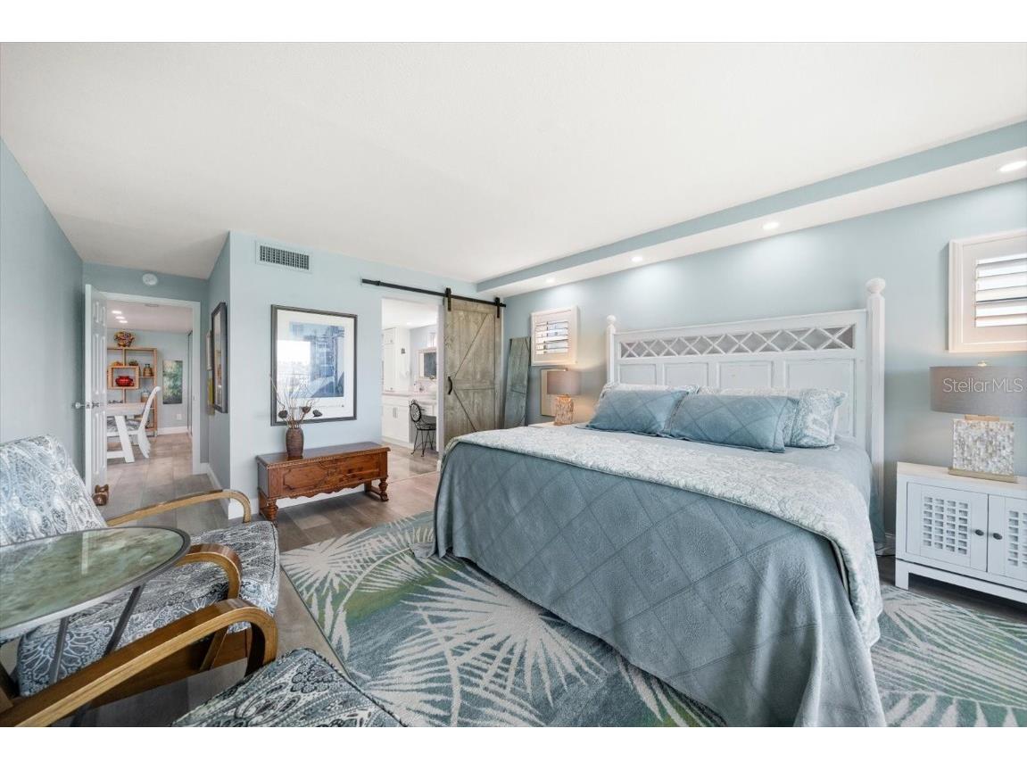 200 Dolphin Point #301 Clearwater Beach FL 33767 - MANDALAY CHANNEL TB8445753 image33