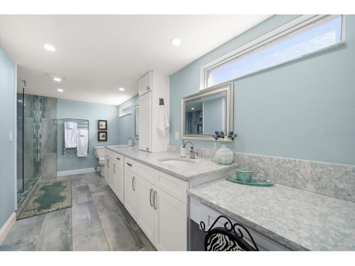 200 Dolphin Point #301 Clearwater Beach FL 33767 - MANDALAY CHANNEL TB8445753 image36